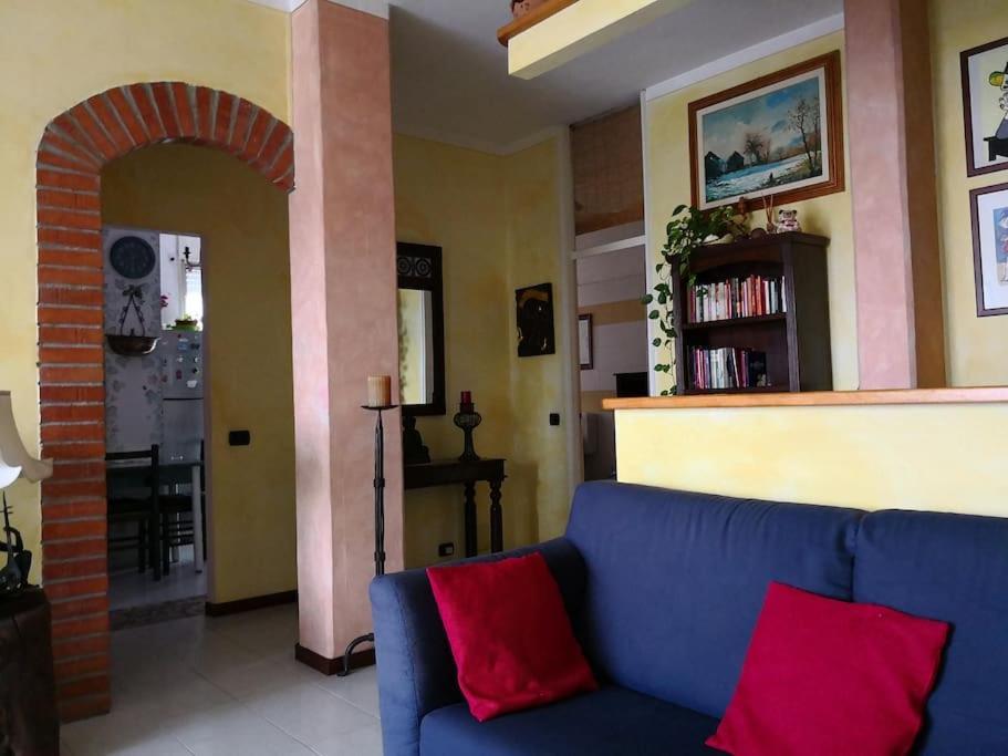 Appartamento Chic Vista Lago - Casa Janis 베르바니아 외부 사진