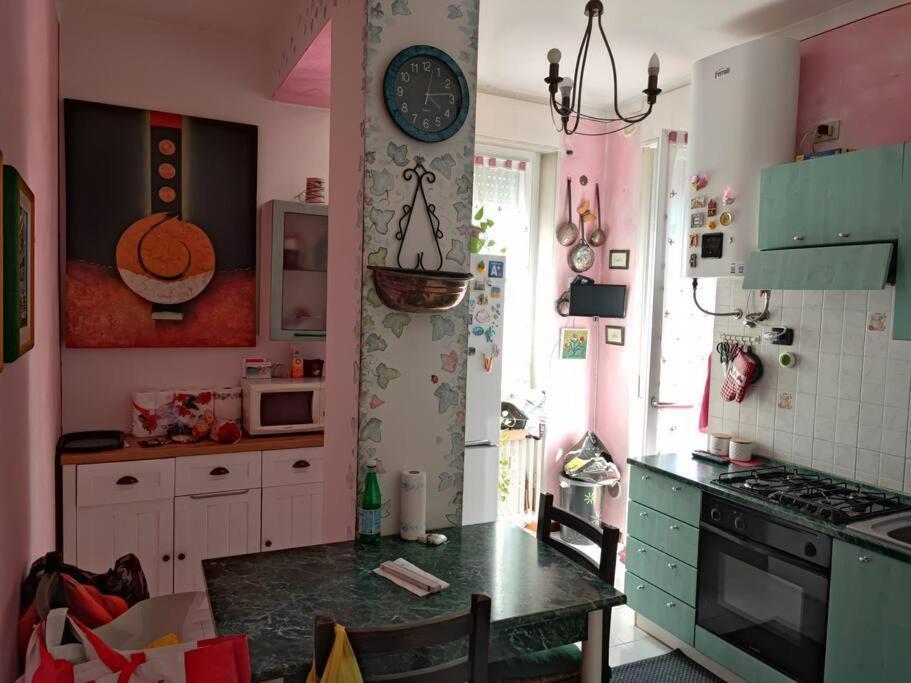 Appartamento Chic Vista Lago - Casa Janis 베르바니아 외부 사진